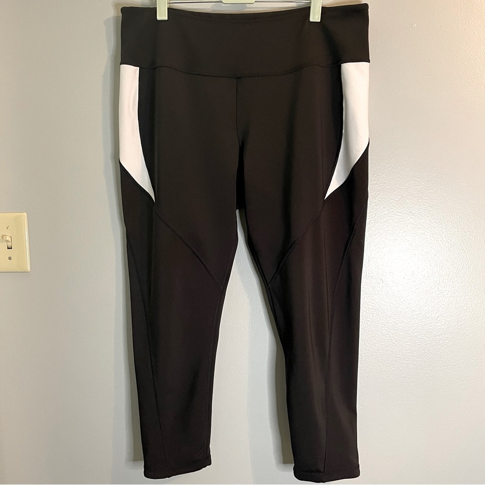 NOLA SZ/1X reversible leggings black, white, blue and red
